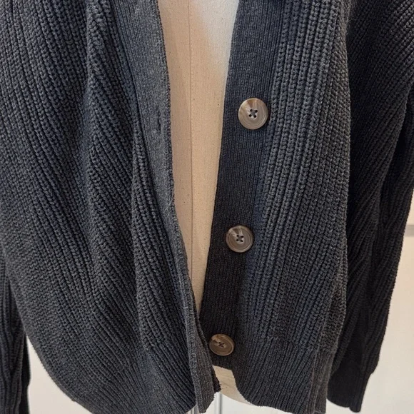 QUINCE | 100% Organic Cotton Oversized Boyfriend Cardigan | Size: Medium - Picture 3 of 11